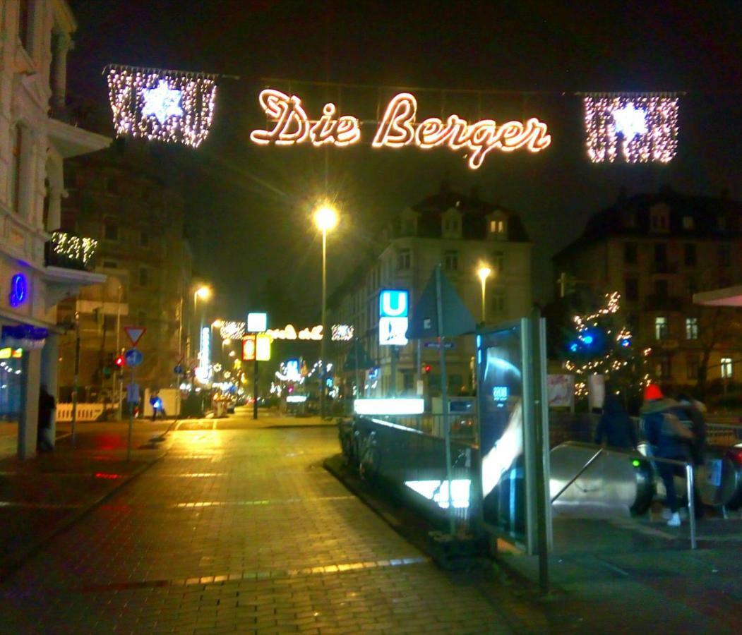 Citycentre Room For 1 Female Persons - Alternative Plus 1 Child Frankfurt am Main Exterior foto