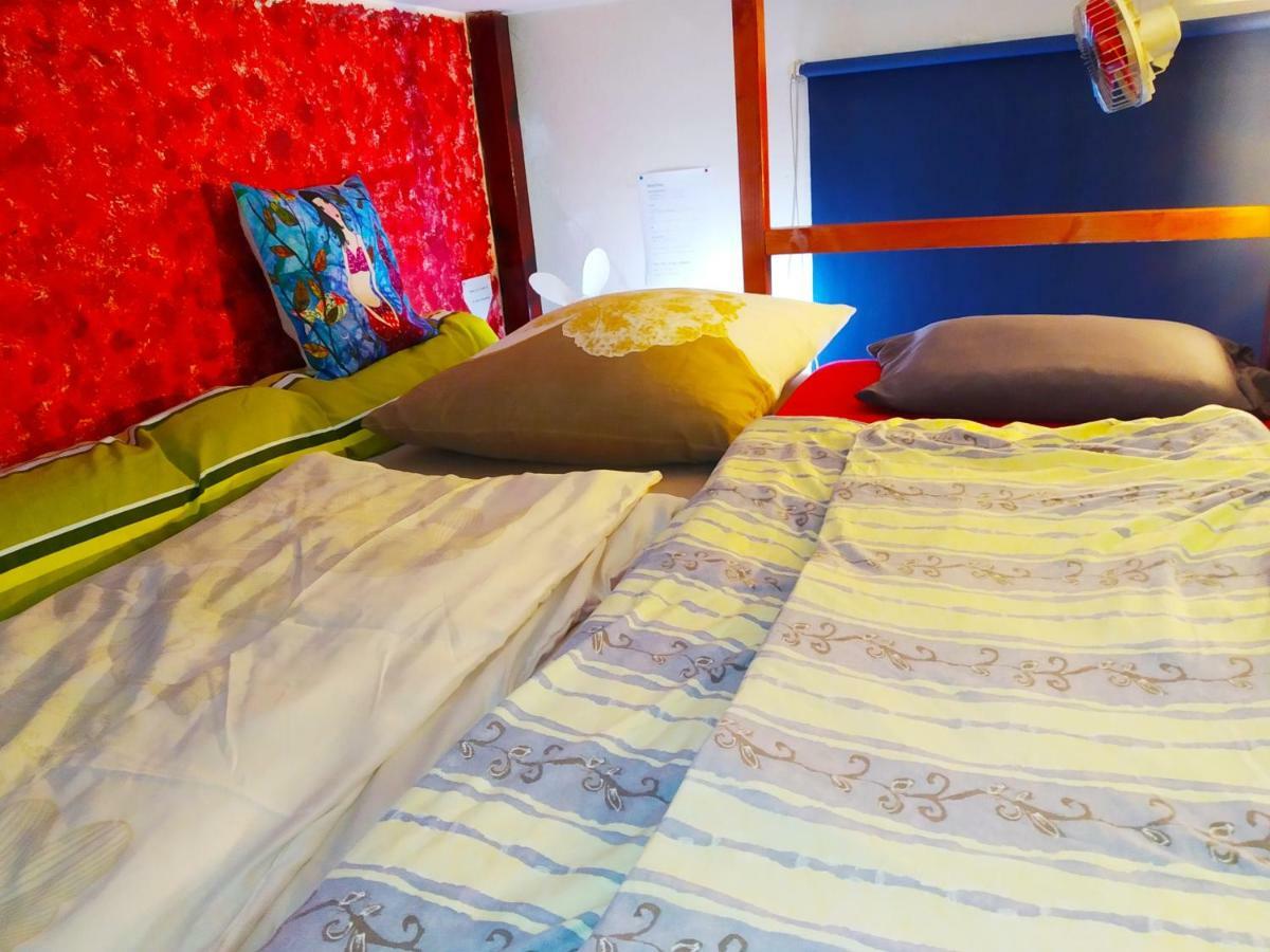 Citycentre Room For 1 Female Persons - Alternative Plus 1 Child Frankfurt am Main Exterior foto